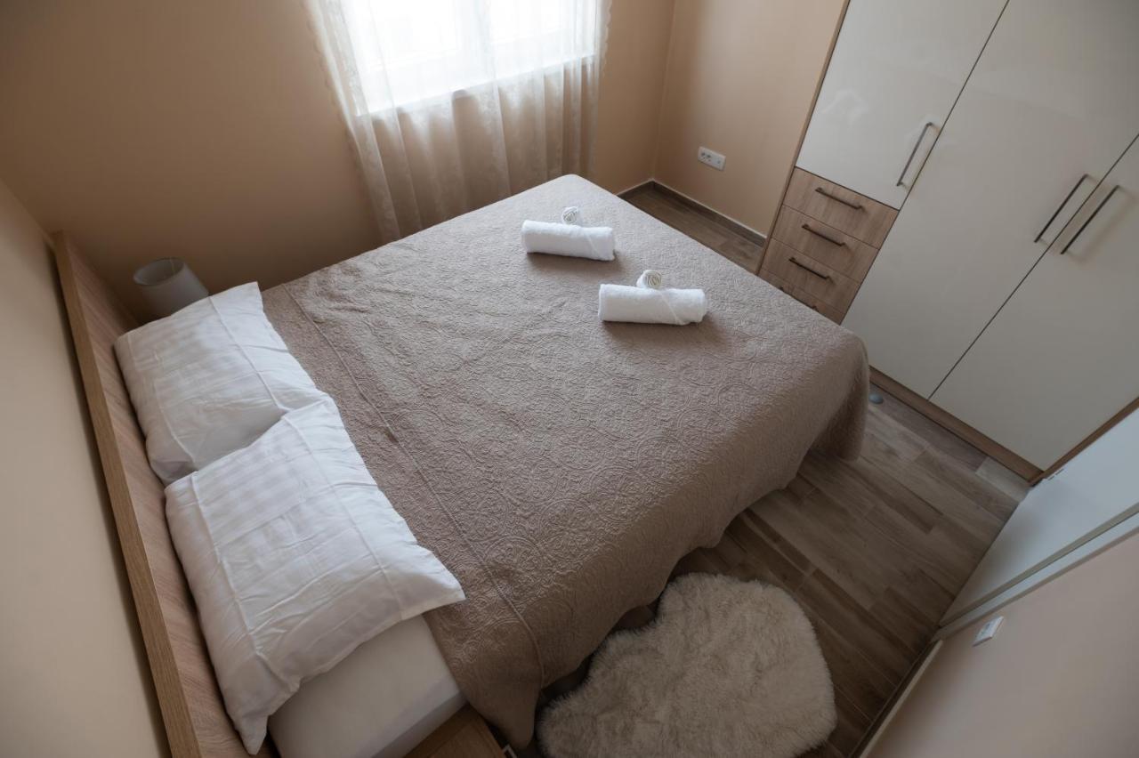 Blue Horizon Zara Apartment ภายนอก รูปภาพ